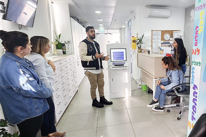 חדש בעיריית עפולה: עמדות מידע ושירותים לתושב